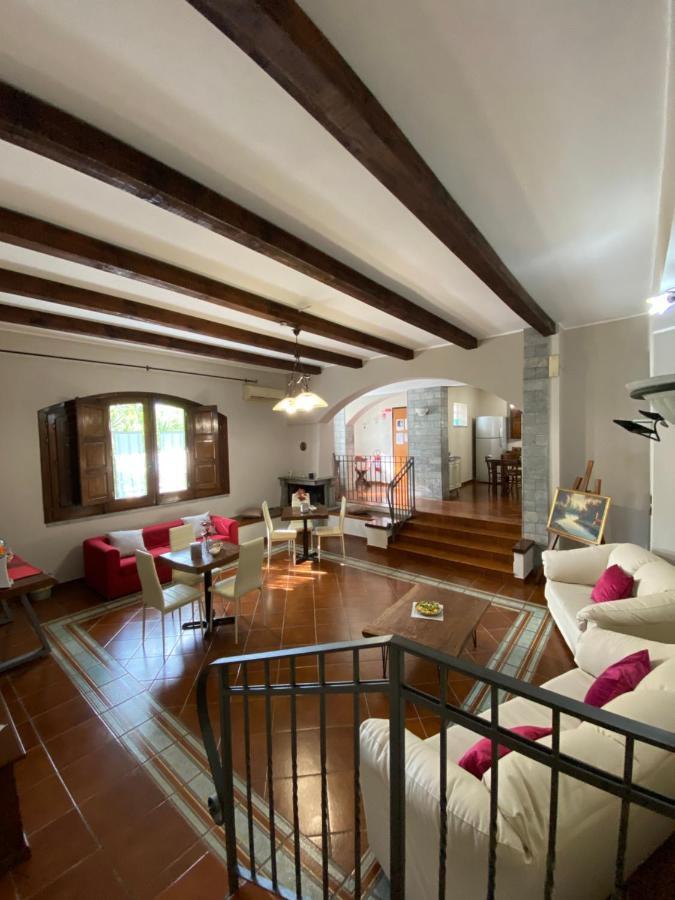 Villa Franca เรจโจ ดี คาลาเบีย ภายนอก รูปภาพ