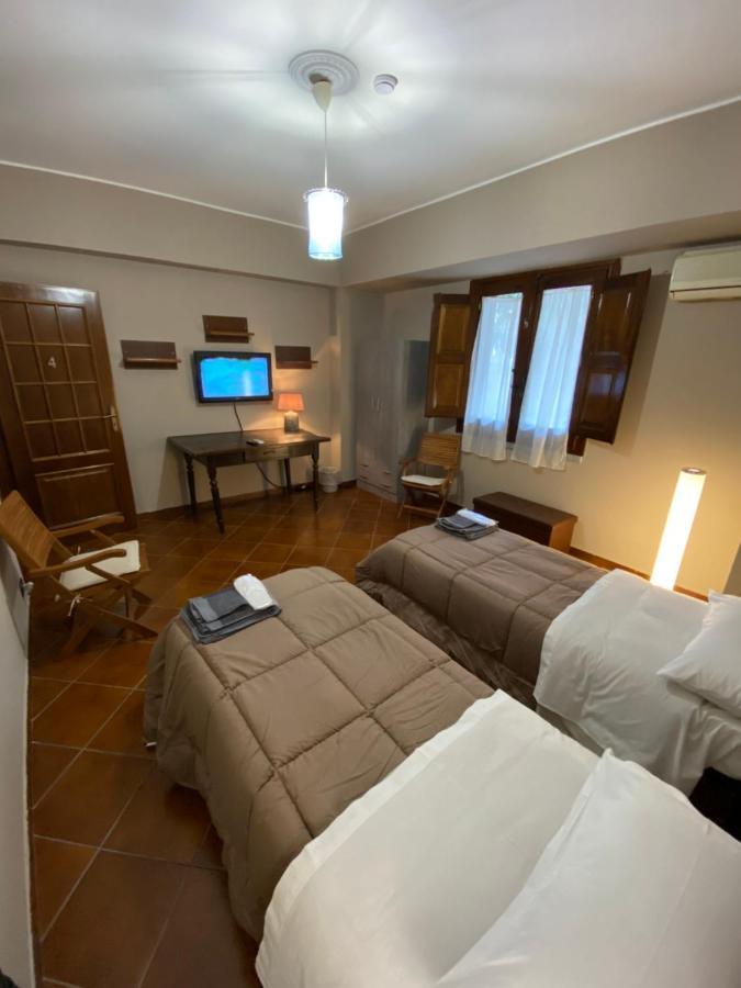 Villa Franca เรจโจ ดี คาลาเบีย ภายนอก รูปภาพ